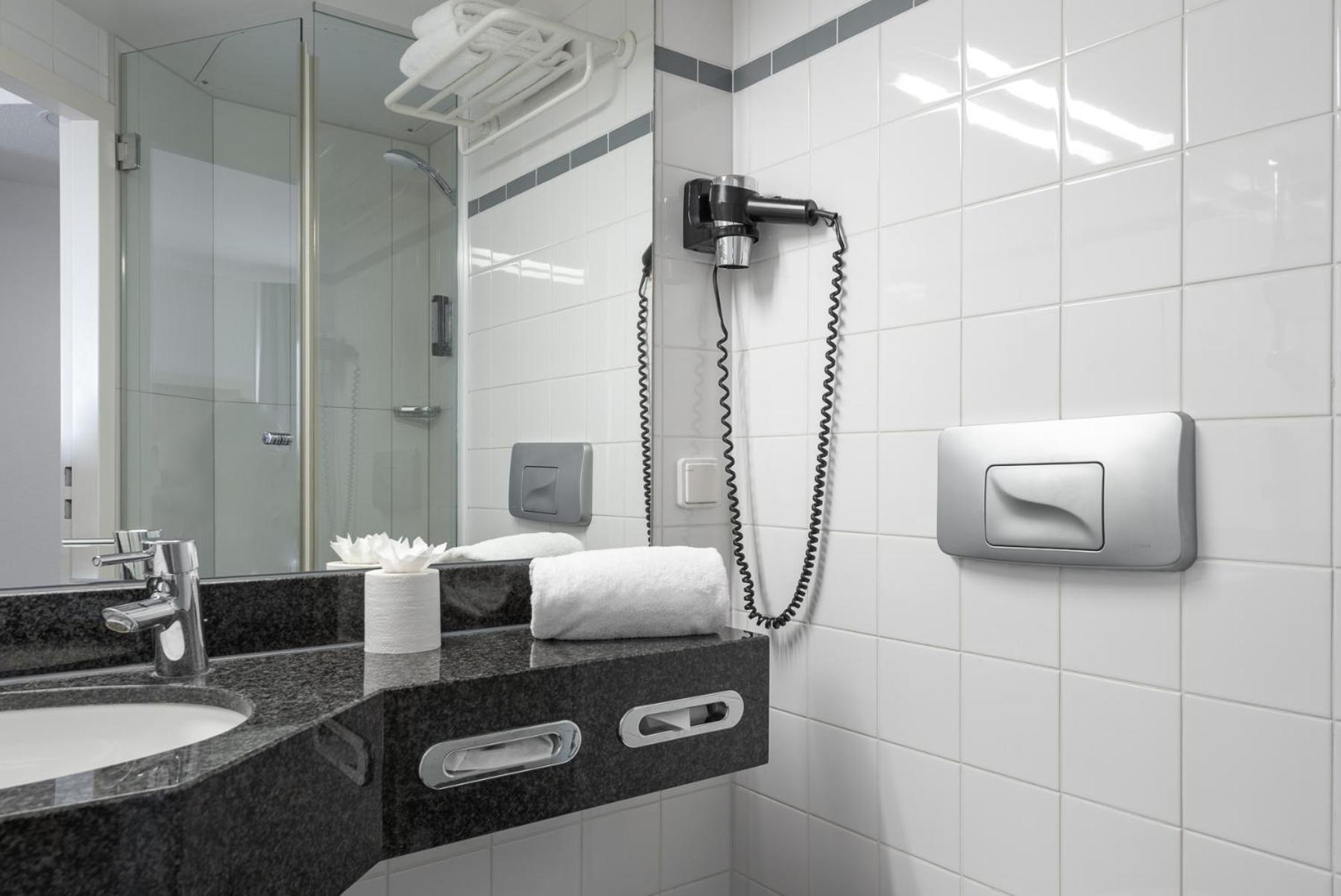 Intercityhotel Kiel Dış mekan fotoğraf